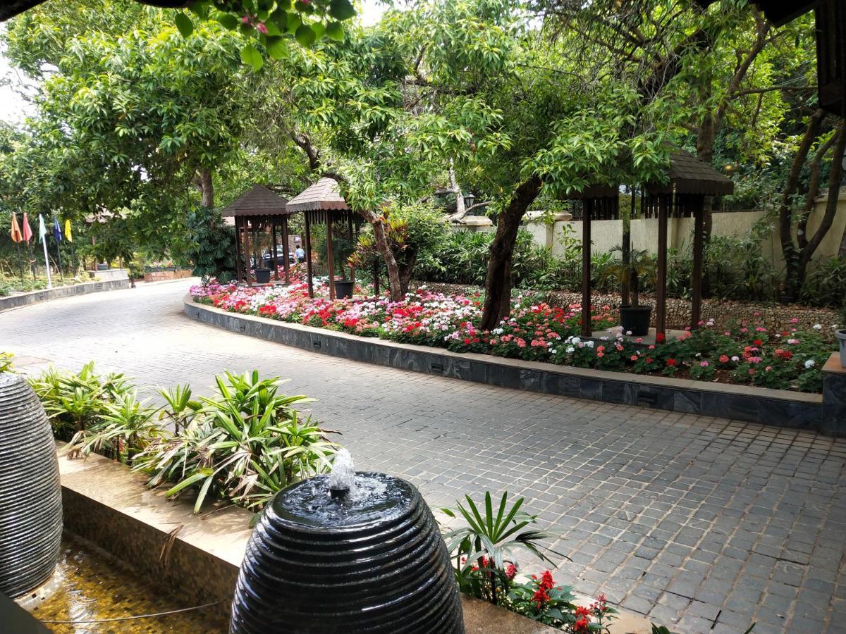 Regenta Mpg Club Mahabaleshwar Otel Dış mekan fotoğraf