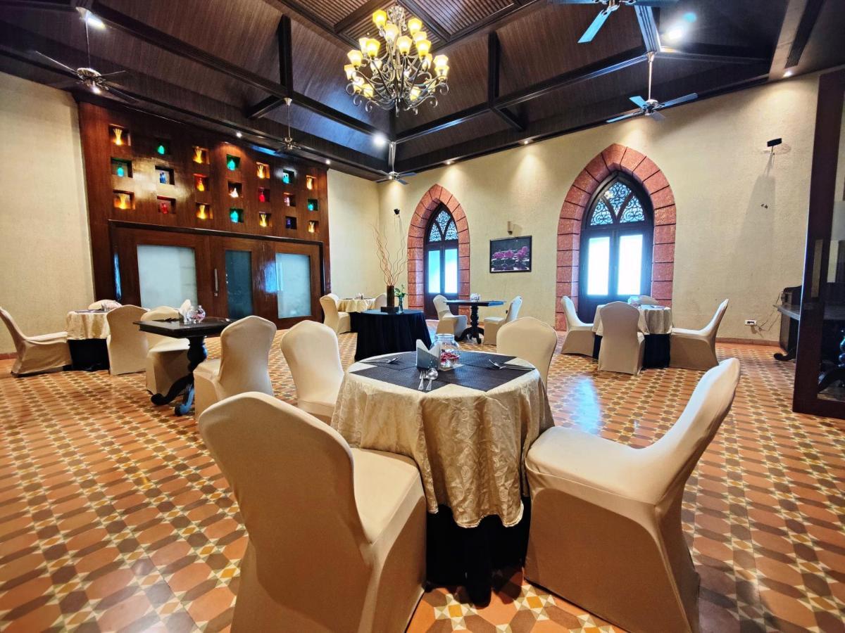 Regenta Mpg Club Mahabaleshwar Otel Dış mekan fotoğraf