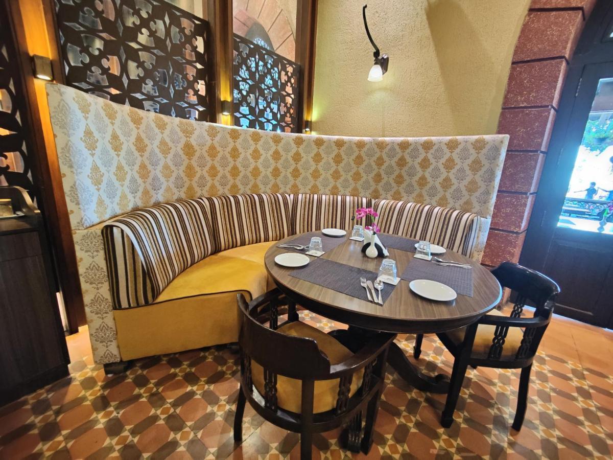 Regenta Mpg Club Mahabaleshwar Otel Dış mekan fotoğraf