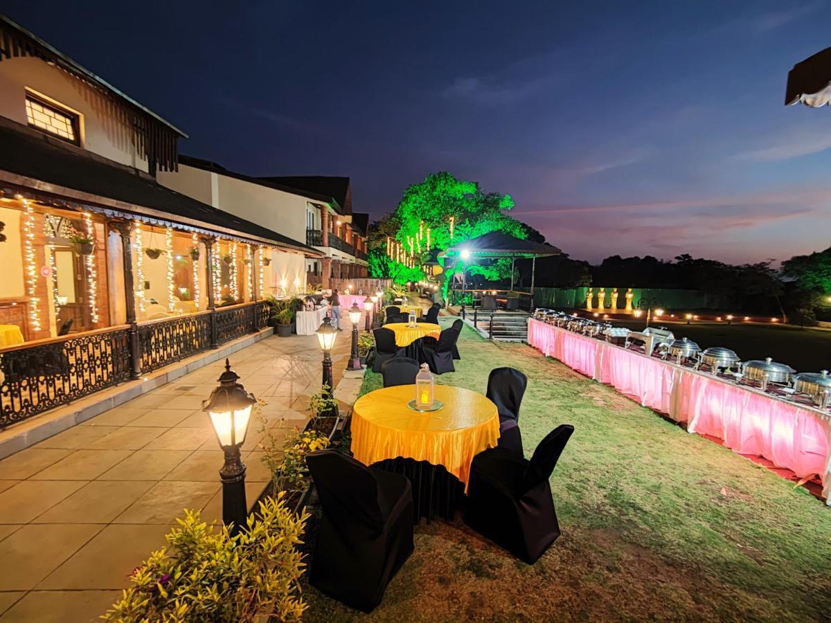 Regenta Mpg Club Mahabaleshwar Otel Dış mekan fotoğraf