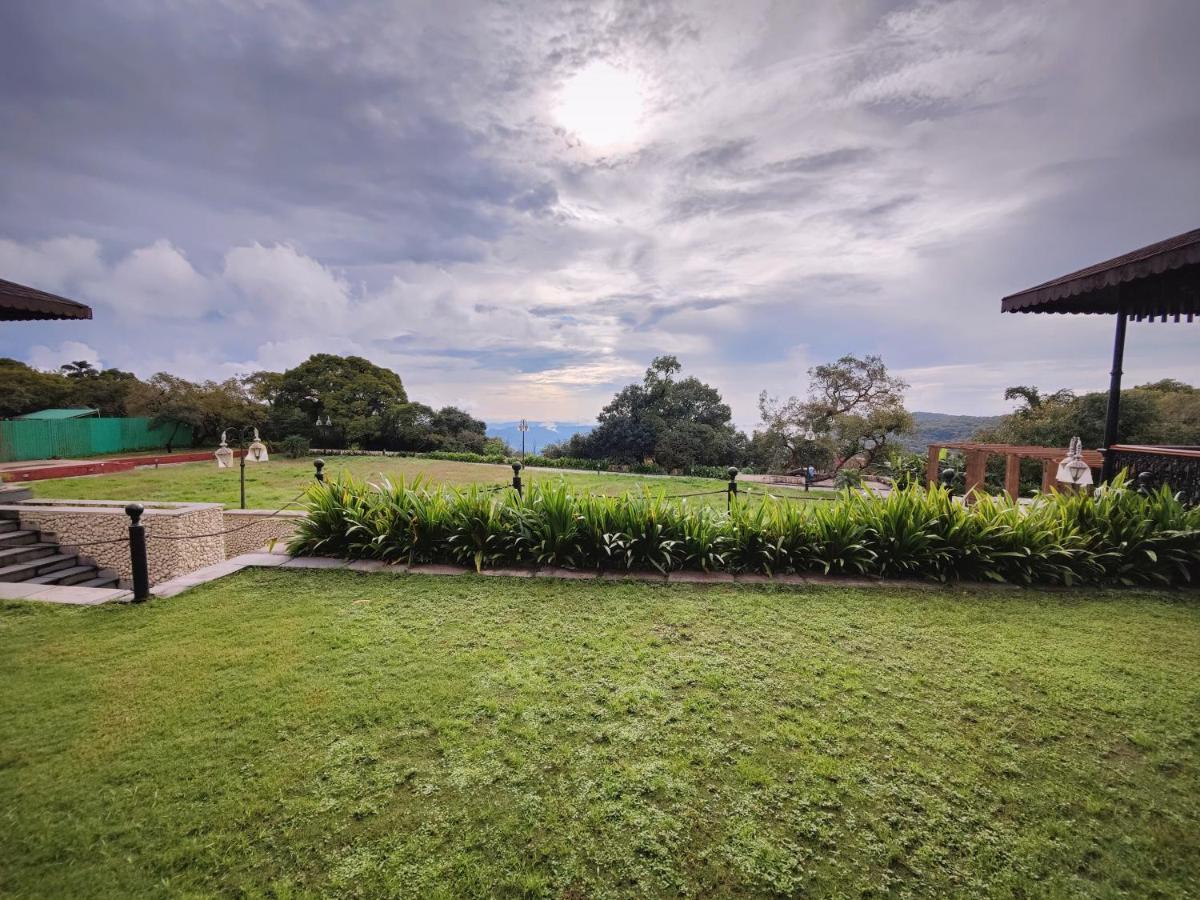 Regenta Mpg Club Mahabaleshwar Otel Dış mekan fotoğraf